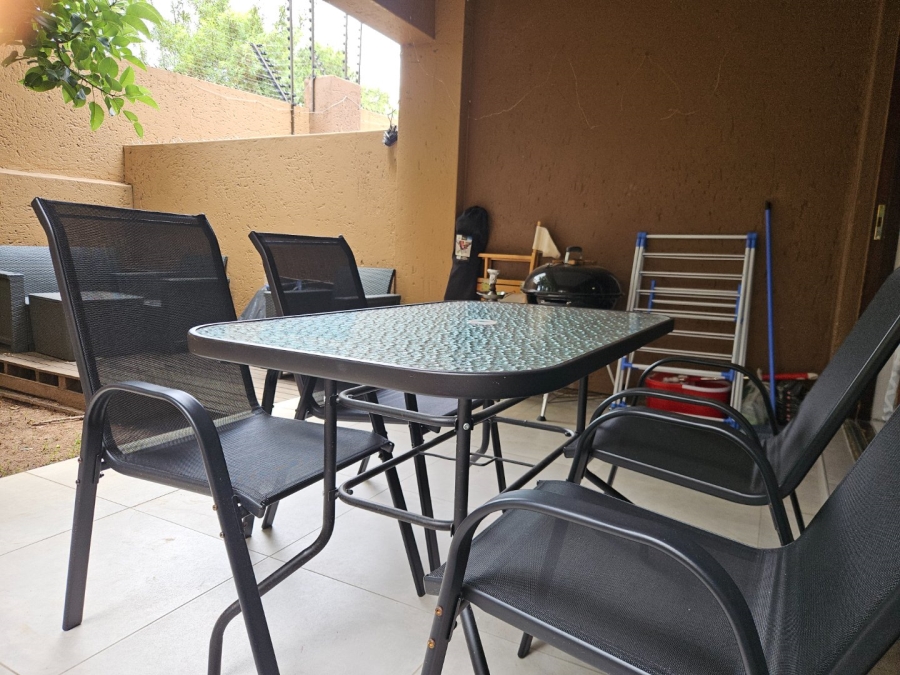 1 Bedroom Property for Sale in Douglasdale Gauteng