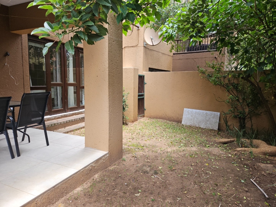 1 Bedroom Property for Sale in Douglasdale Gauteng