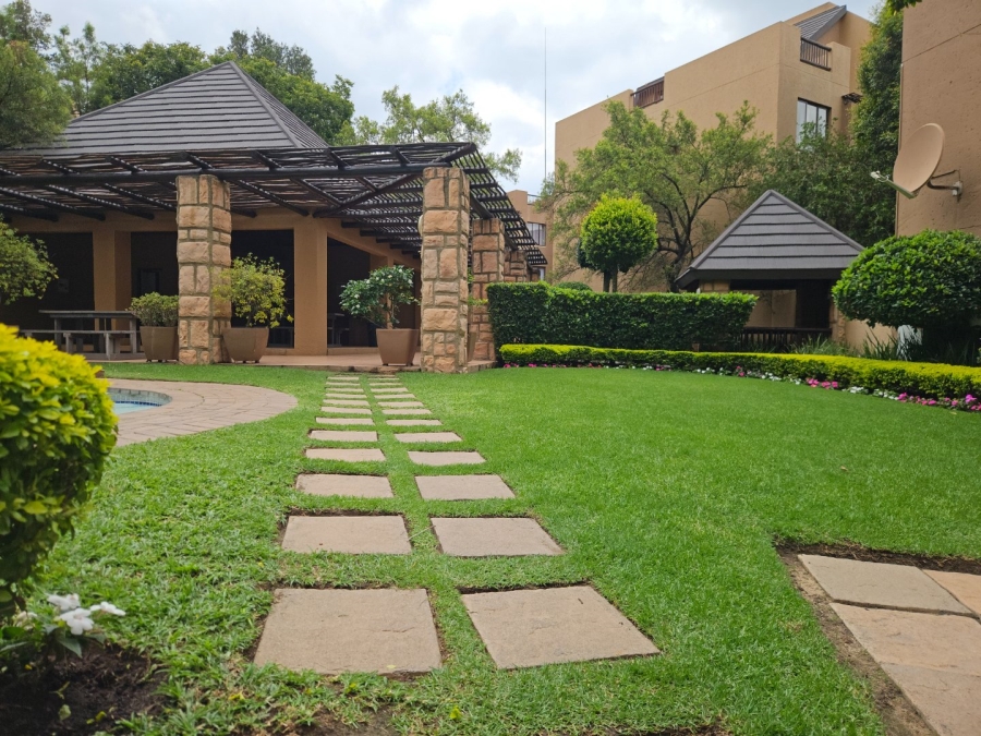 1 Bedroom Property for Sale in Douglasdale Gauteng