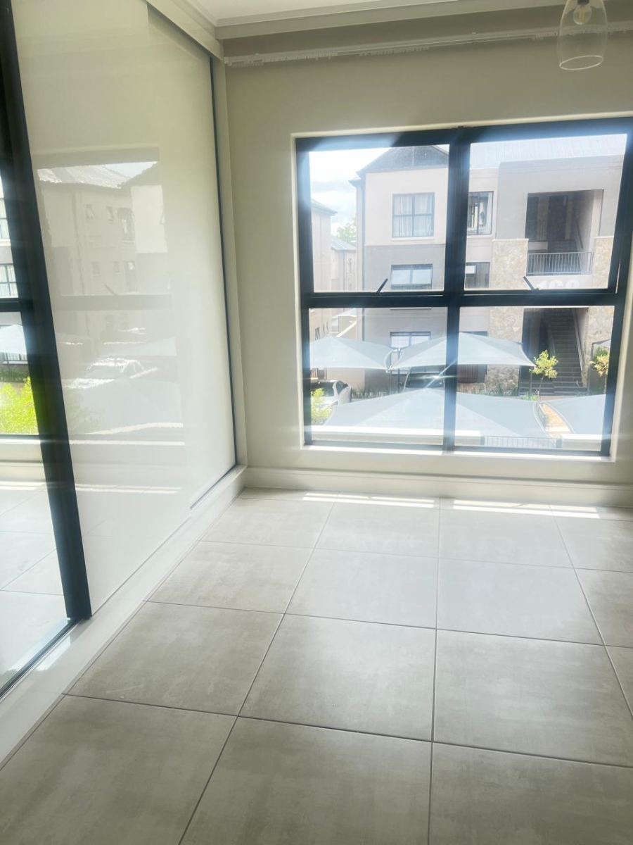 To Let 3 Bedroom Property for Rent in The Polofields Gauteng