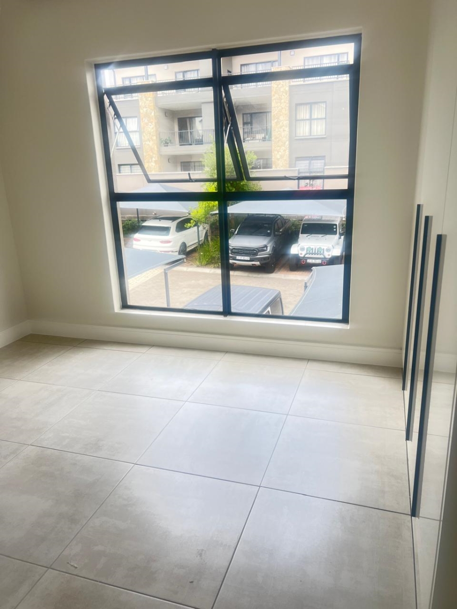 To Let 3 Bedroom Property for Rent in The Polofields Gauteng