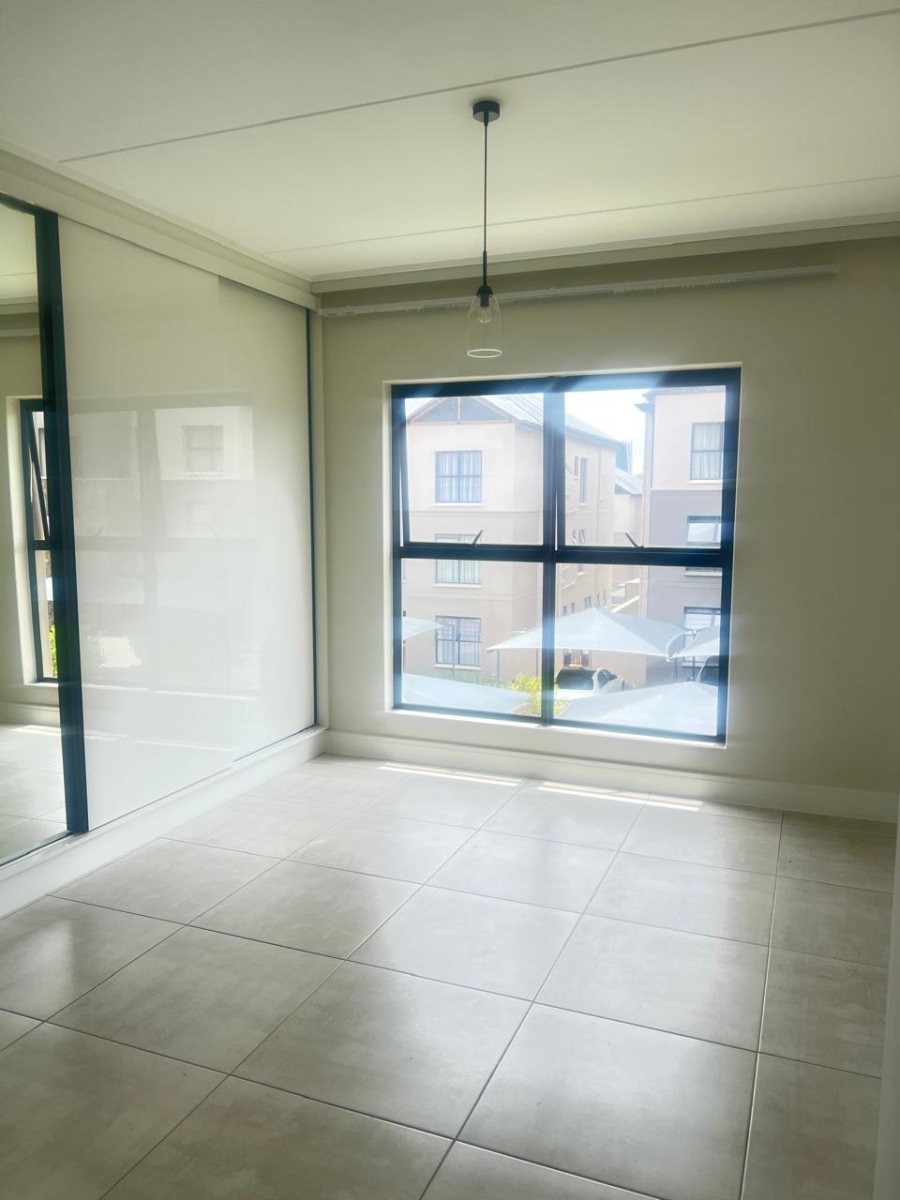 To Let 3 Bedroom Property for Rent in The Polofields Gauteng