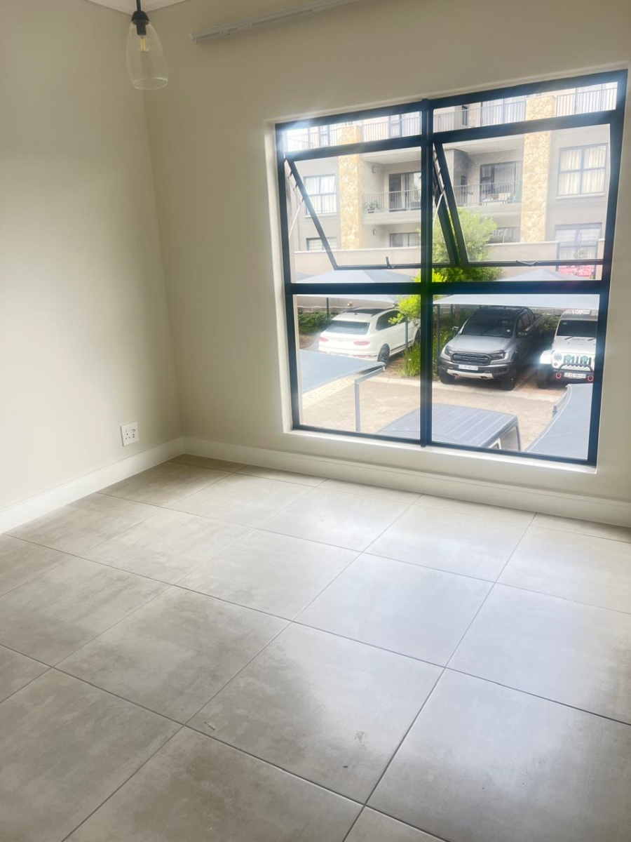 To Let 3 Bedroom Property for Rent in The Polofields Gauteng