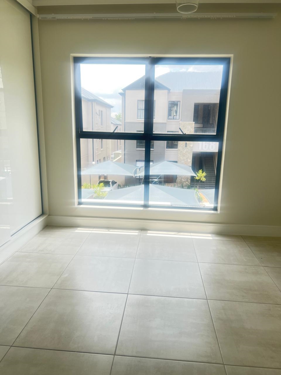 To Let 3 Bedroom Property for Rent in The Polofields Gauteng