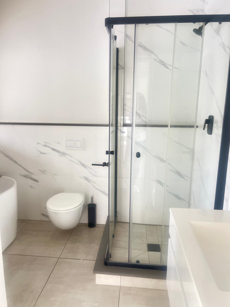 To Let 3 Bedroom Property for Rent in The Polofields Gauteng