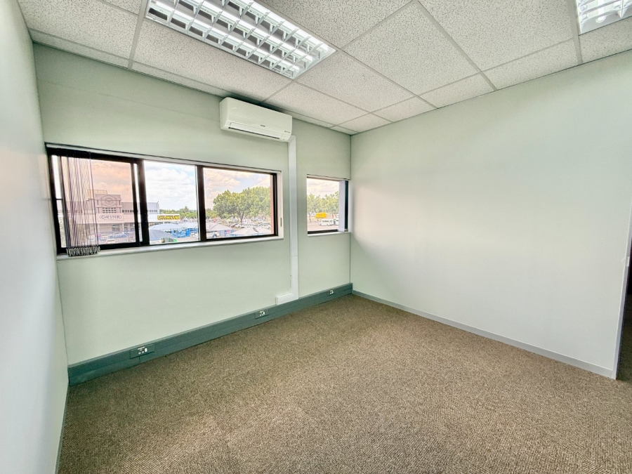 To Let 3 Bedroom Property for Rent in New Redruth Gauteng