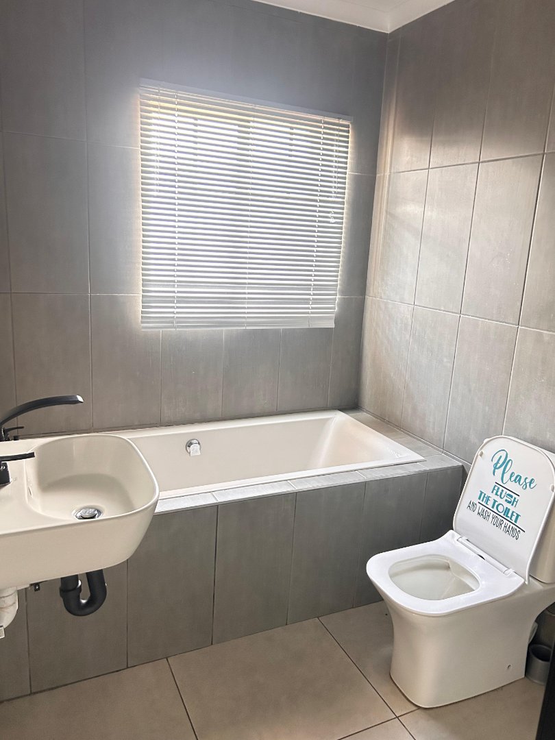 3 Bedroom Property for Sale in Equestria Gauteng