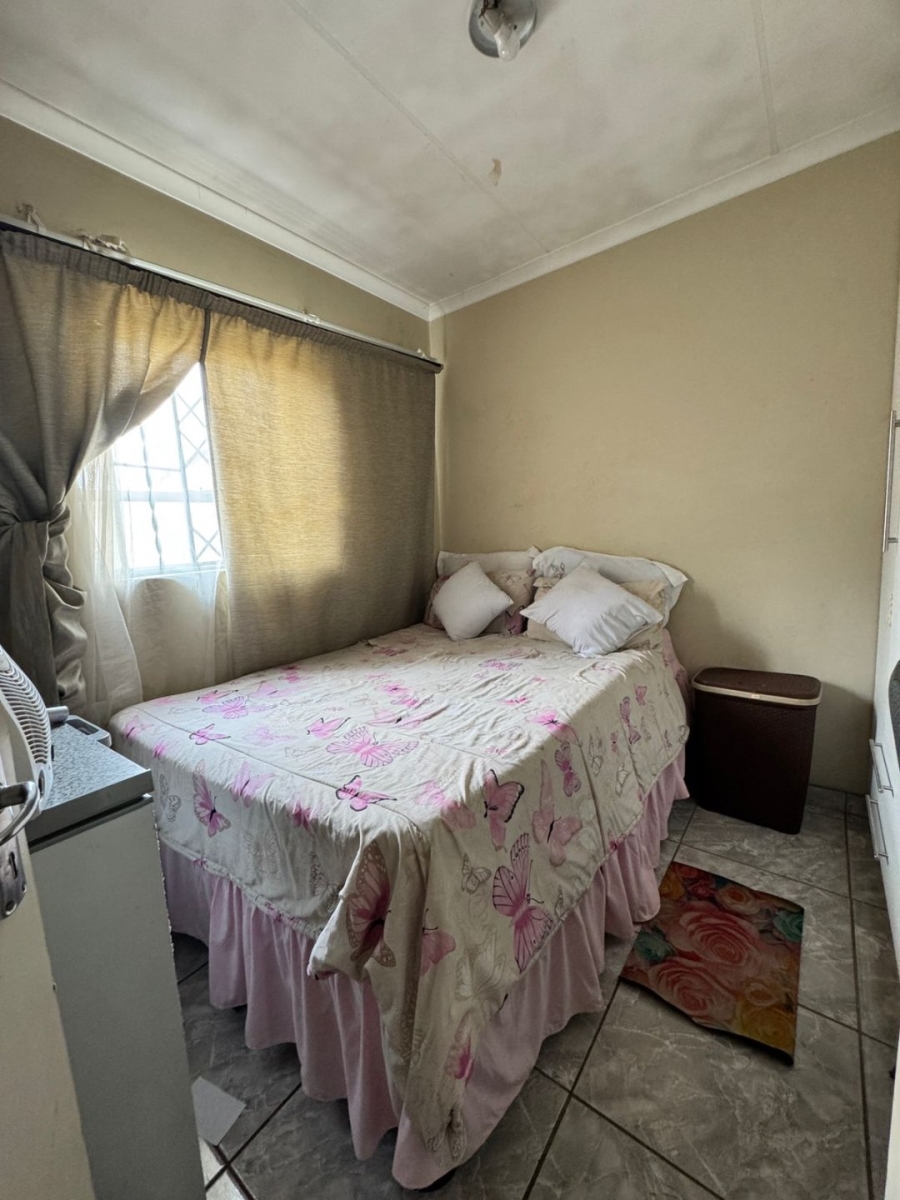 3 Bedroom Property for Sale in Clayville Gauteng