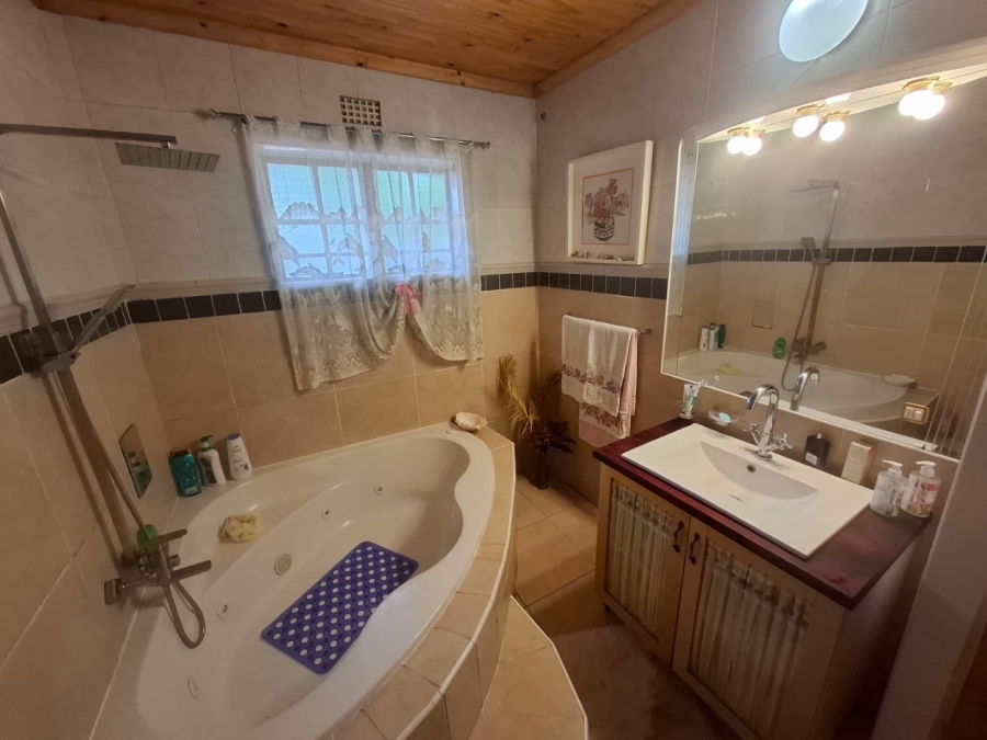 4 Bedroom Property for Sale in Henley on Klip Gauteng