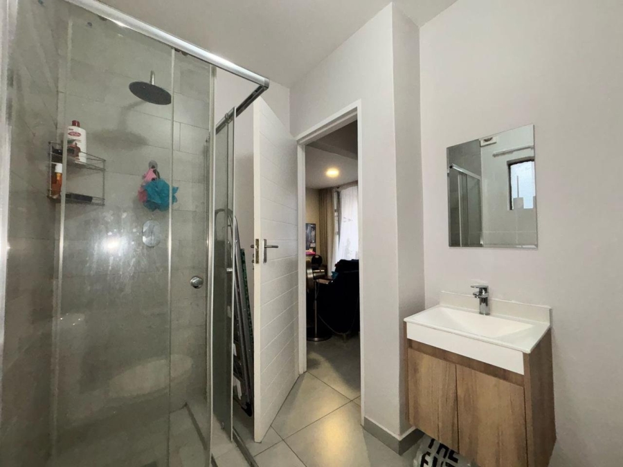 To Let 1 Bedroom Property for Rent in Shere Gauteng