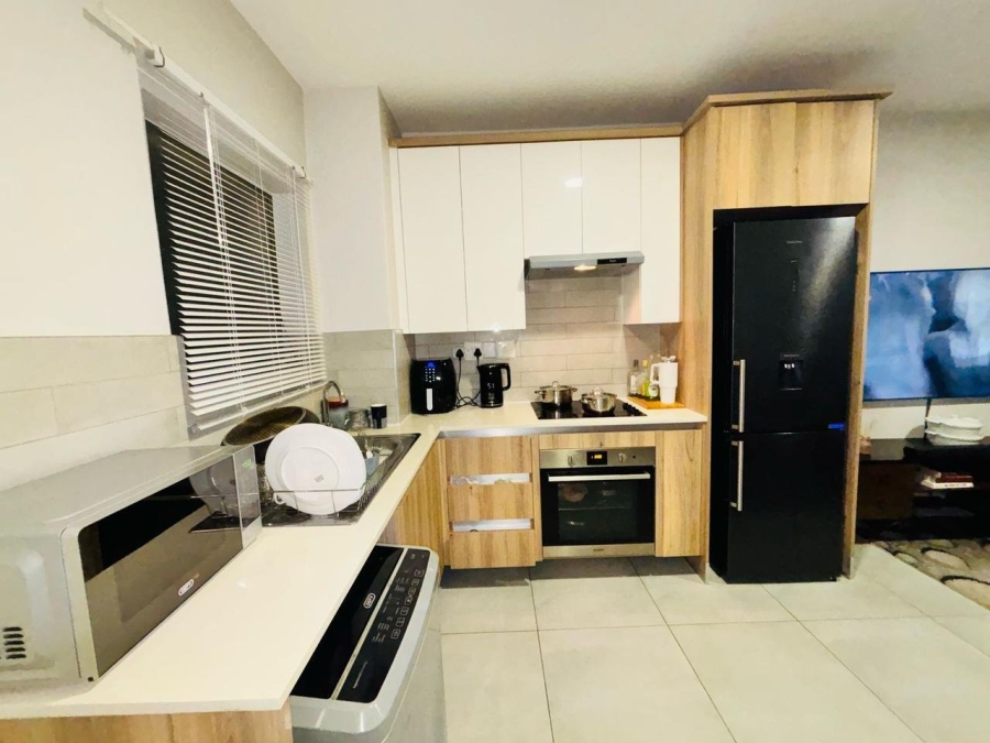 To Let 1 Bedroom Property for Rent in Shere Gauteng
