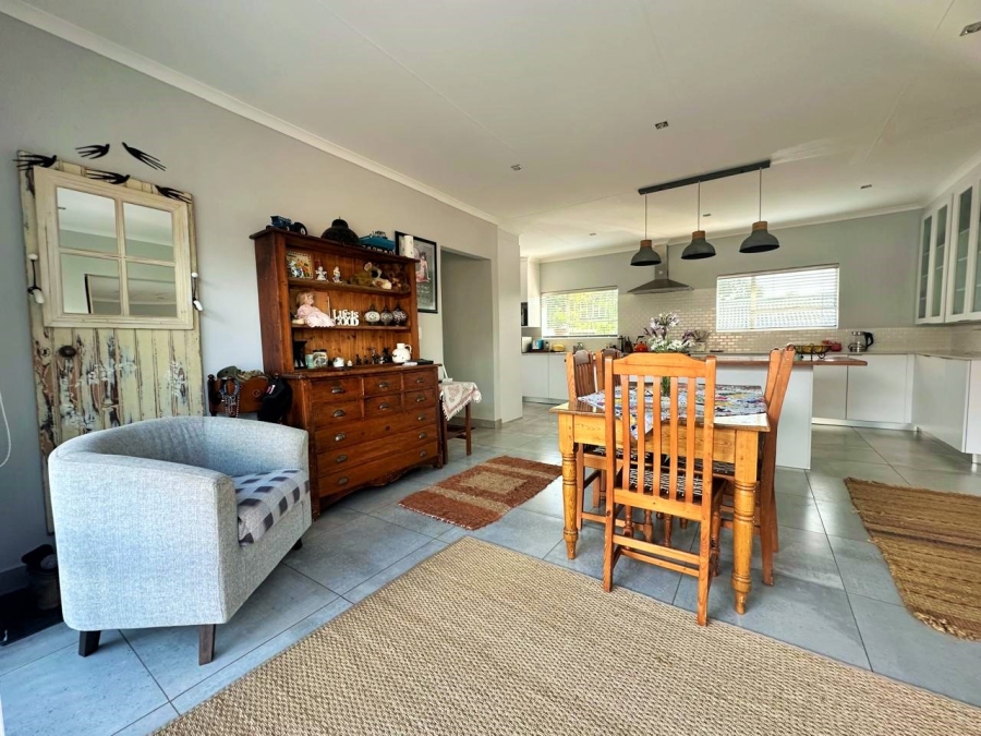 4 Bedroom Property for Sale in Zwartkop Gauteng