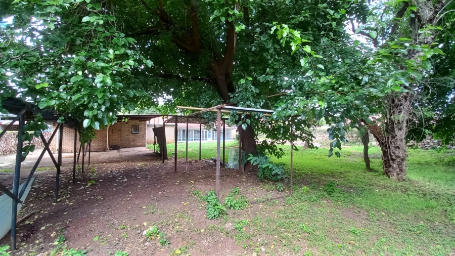 To Let 5 Bedroom Property for Rent in Valhalla Gauteng