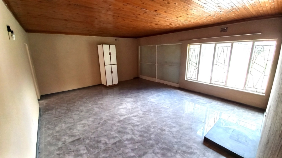 To Let 5 Bedroom Property for Rent in Valhalla Gauteng