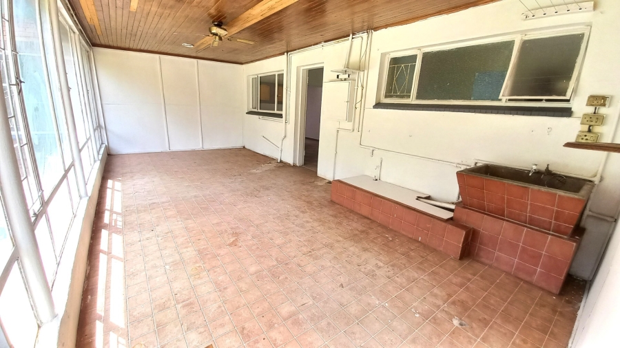 To Let 5 Bedroom Property for Rent in Valhalla Gauteng