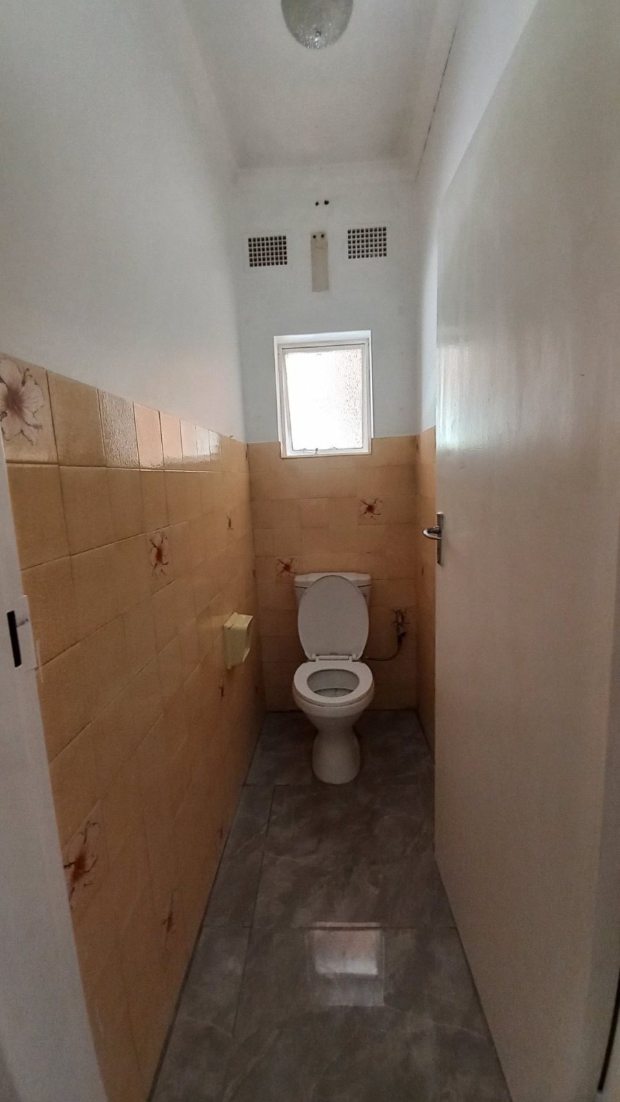 To Let 5 Bedroom Property for Rent in Valhalla Gauteng