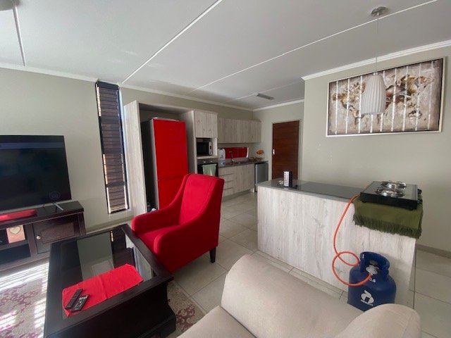  Bedroom Property for Sale in Rooihuiskraal North Gauteng