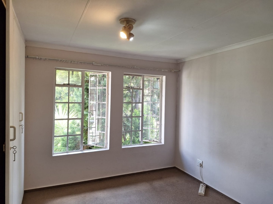 To Let 2 Bedroom Property for Rent in Faerie Glen Gauteng