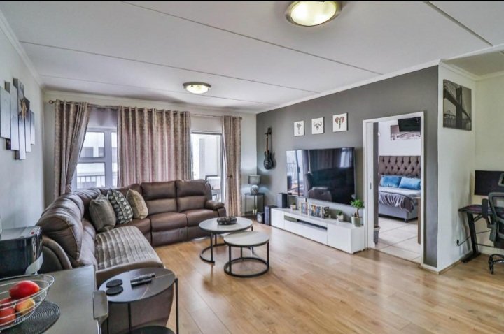 2 Bedroom Property for Sale in Greenstone Hill Gauteng