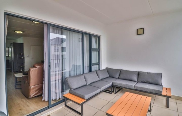 2 Bedroom Property for Sale in Greenstone Hill Gauteng