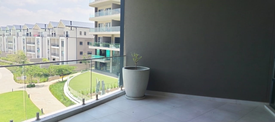 To Let 2 Bedroom Property for Rent in Waterfall Gauteng