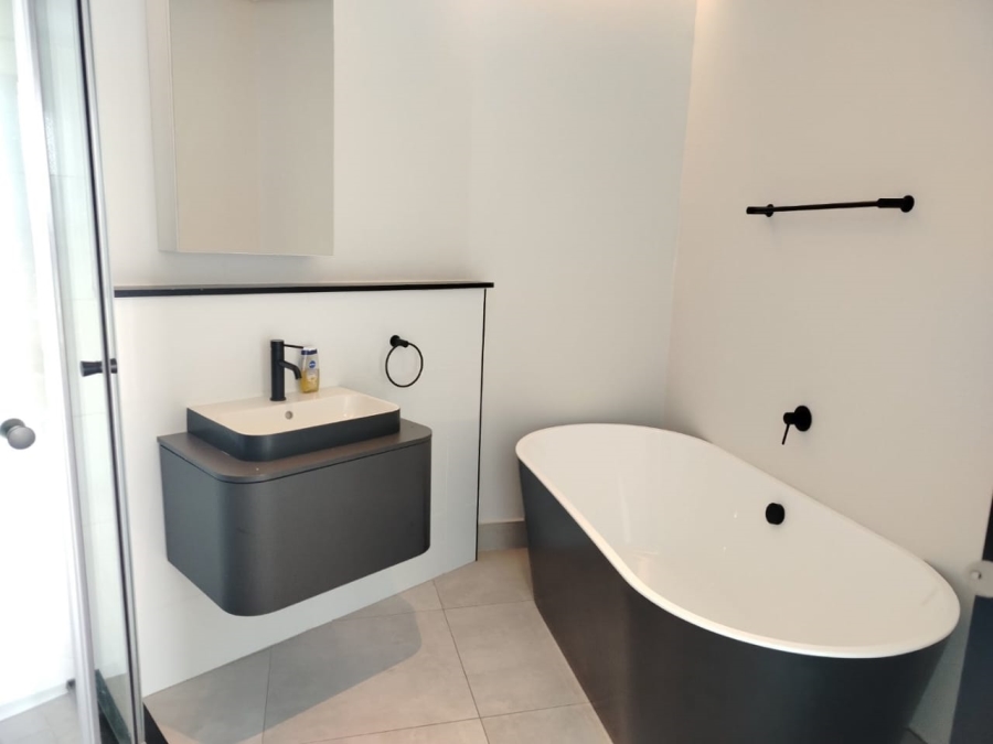 To Let 2 Bedroom Property for Rent in Waterfall Gauteng