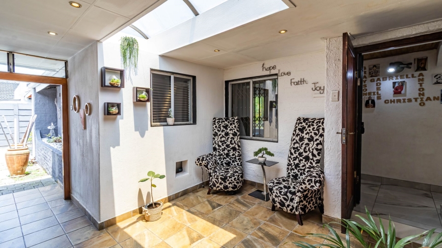 4 Bedroom Property for Sale in Brackendowns Gauteng