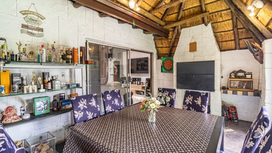 4 Bedroom Property for Sale in Brackendowns Gauteng