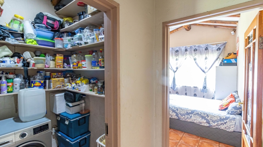 4 Bedroom Property for Sale in Brackendowns Gauteng