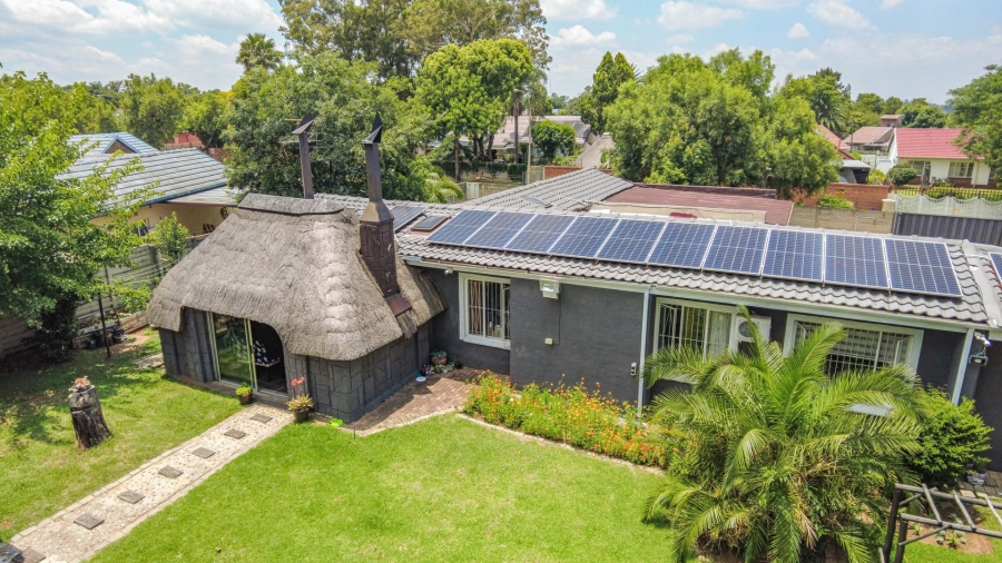 4 Bedroom Property for Sale in Brackendowns Gauteng