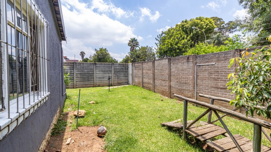 4 Bedroom Property for Sale in Brackendowns Gauteng