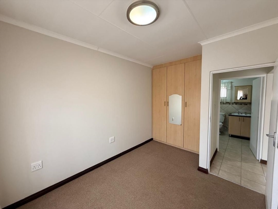 1 Bedroom Property for Sale in Brentwood Park Gauteng