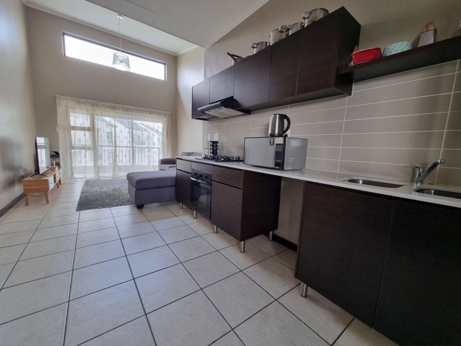 To Let 1 Bedroom Property for Rent in Oakdene Gauteng
