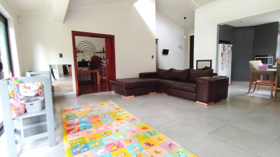 4 Bedroom Property for Sale in Vanderbijlpark SW 5 Gauteng