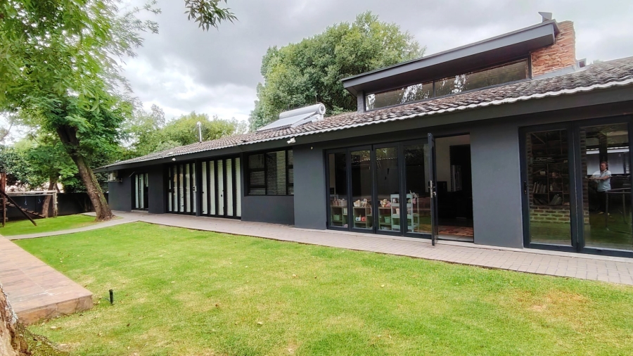 4 Bedroom Property for Sale in Vanderbijlpark SW 5 Gauteng