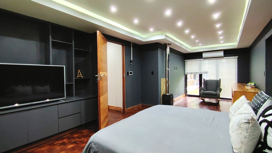 4 Bedroom Property for Sale in Vanderbijlpark SW 5 Gauteng