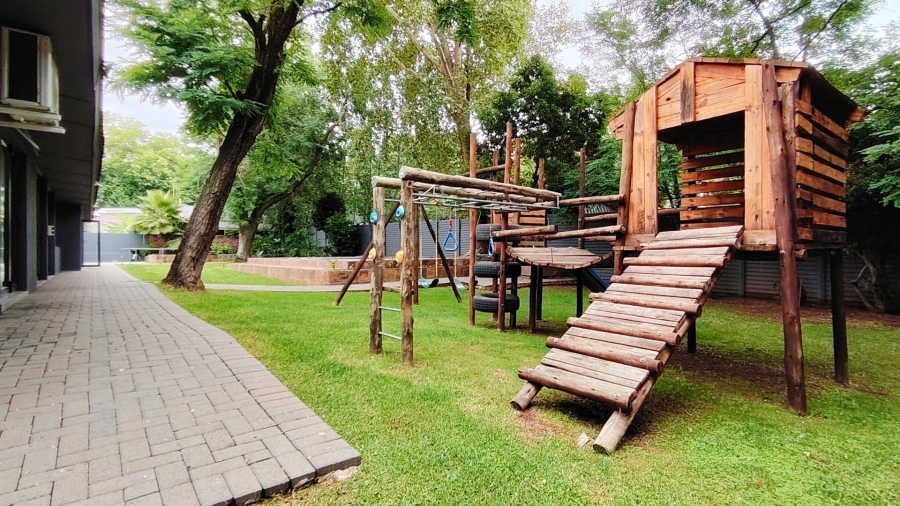 4 Bedroom Property for Sale in Vanderbijlpark SW 5 Gauteng