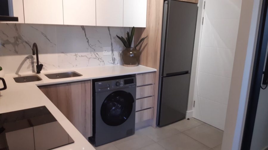 To Let 1 Bedroom Property for Rent in Waterfall Gauteng