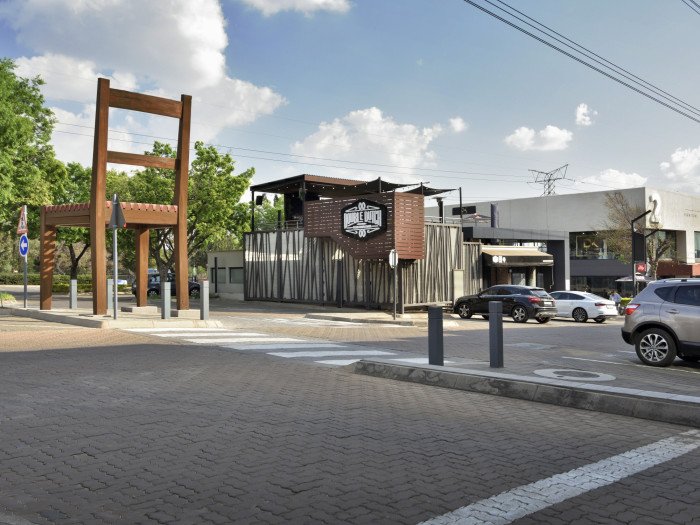 To Let commercial Property for Rent in Kramerville Gauteng