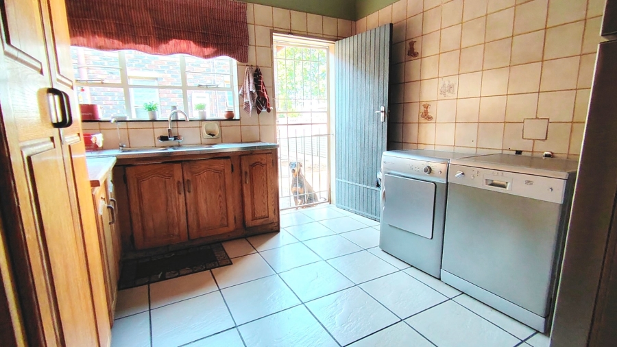 3 Bedroom Property for Sale in Vanderbijlpark SE 1 Gauteng