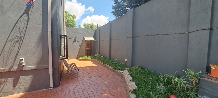 3 Bedroom Property for Sale in Kensington Gauteng