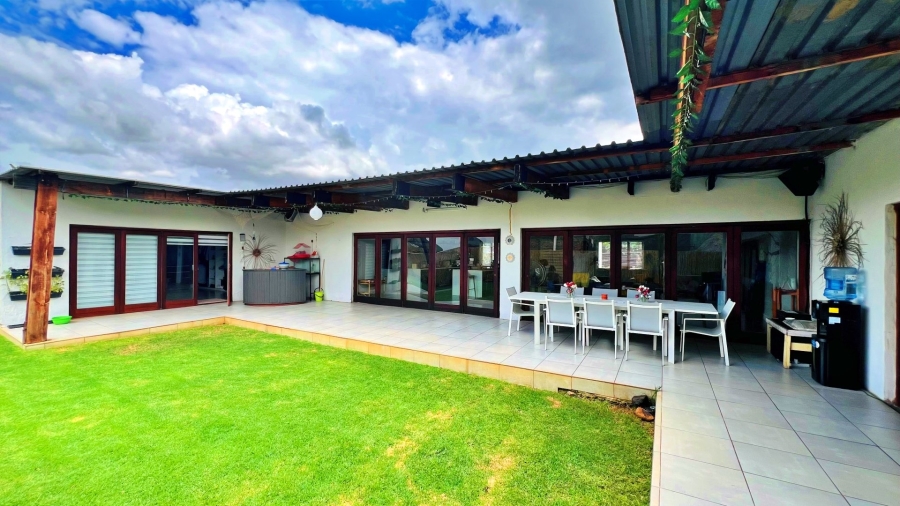 3 Bedroom Property for Sale in Eersterust Gauteng