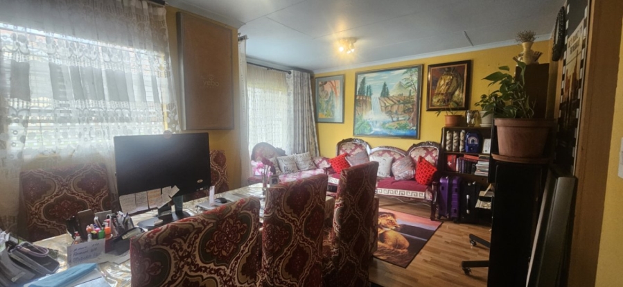 2 Bedroom Property for Sale in Rembrandt Park Gauteng