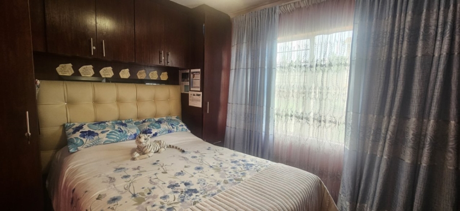 2 Bedroom Property for Sale in Rembrandt Park Gauteng