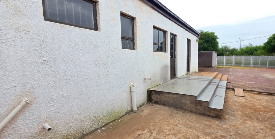 4 Bedroom Property for Sale in Erasmia Gauteng