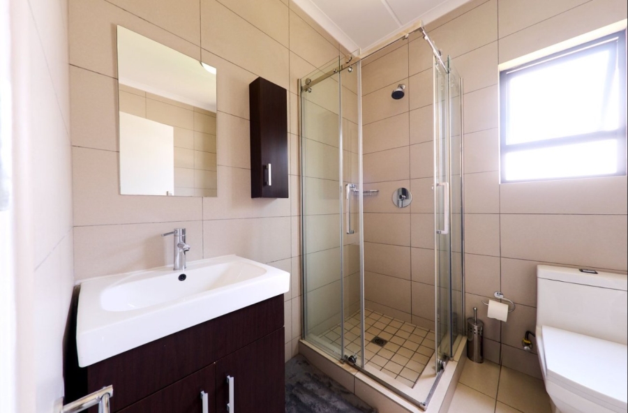 2 Bedroom Property for Sale in Carlswald Gauteng