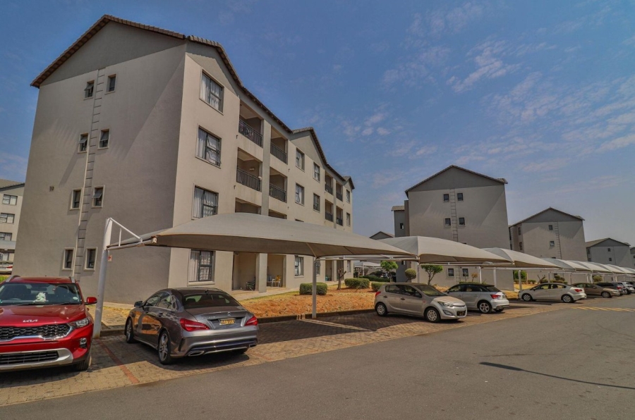 2 Bedroom Property for Sale in Carlswald Gauteng