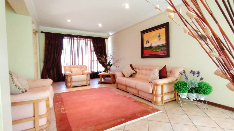 4 Bedroom Property for Sale in Vanderbijlpark SW 5 Gauteng