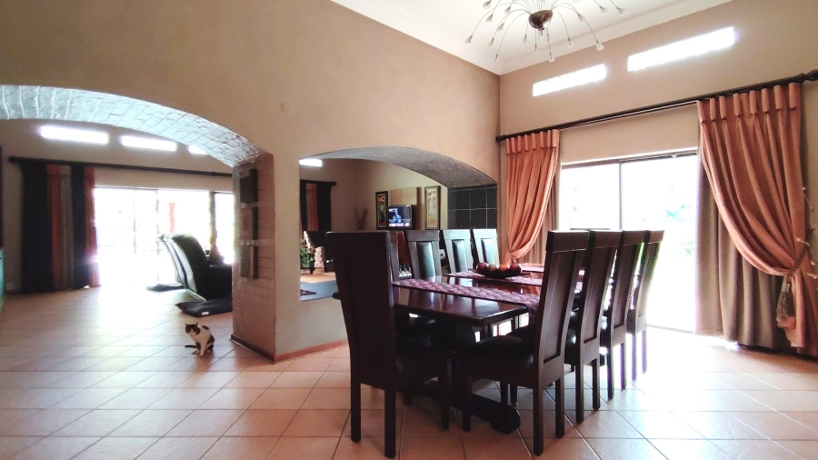 4 Bedroom Property for Sale in Vanderbijlpark SW 5 Gauteng