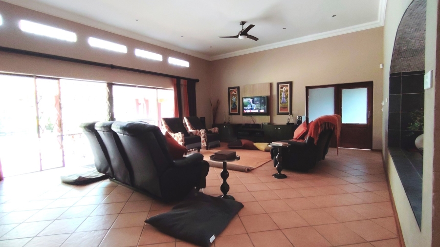 4 Bedroom Property for Sale in Vanderbijlpark SW 5 Gauteng